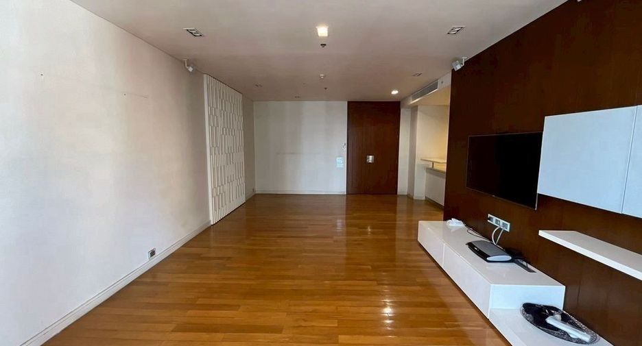 ขาย 3 ห้องนอน คอนโด ใน สาทร, กรุงเทพฯ