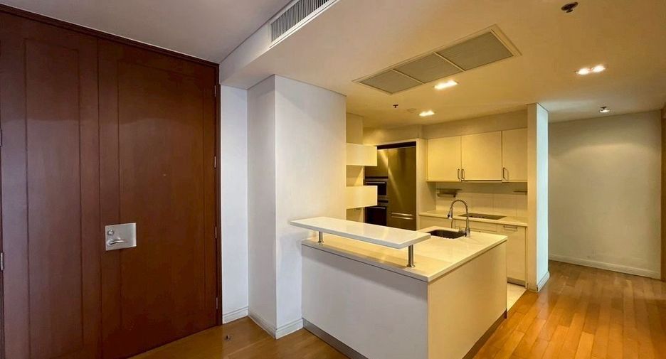 ขาย 3 ห้องนอน คอนโด ใน สาทร, กรุงเทพฯ