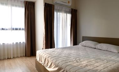 Wohnung zur Miete mit 1 Zimmer in Khlong San, Bangkok