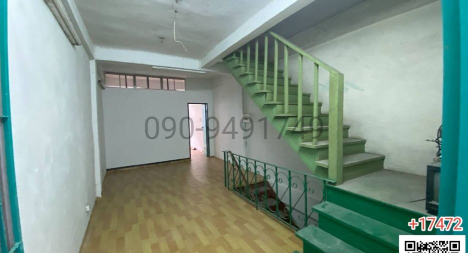 Local comercial en alquiler de 2 habitaciones en Sathon, Bangkok