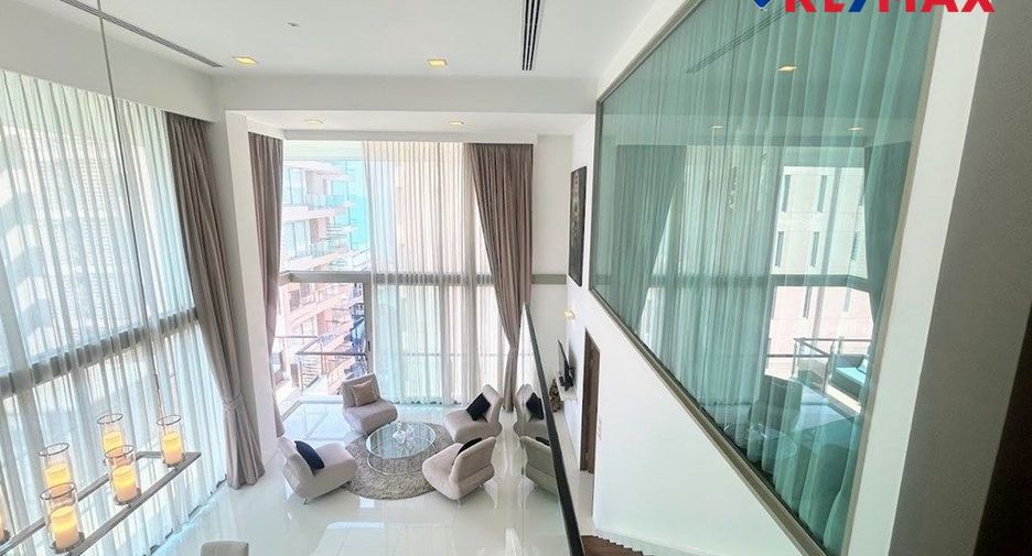 For sale 4 bedrooms house in North Pattaya, Pattaya