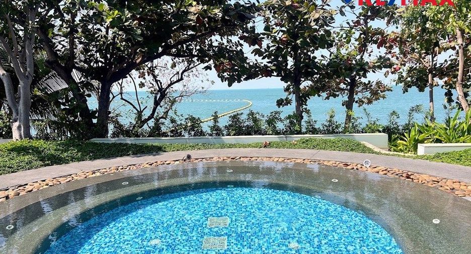 For sale 4 bedrooms house in North Pattaya, Pattaya