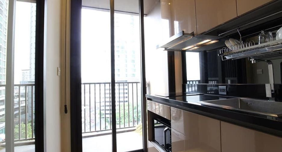 À louer 1 chambre condo à Khlong Toei, Bangkok