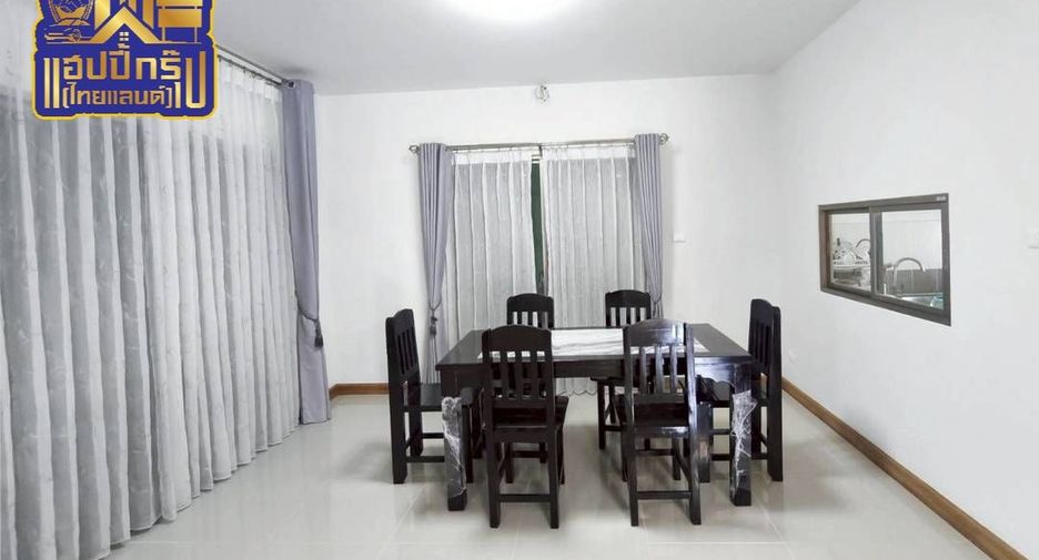 Haus zur Miete mit 3 Zimmer in Si Racha, Chonburi