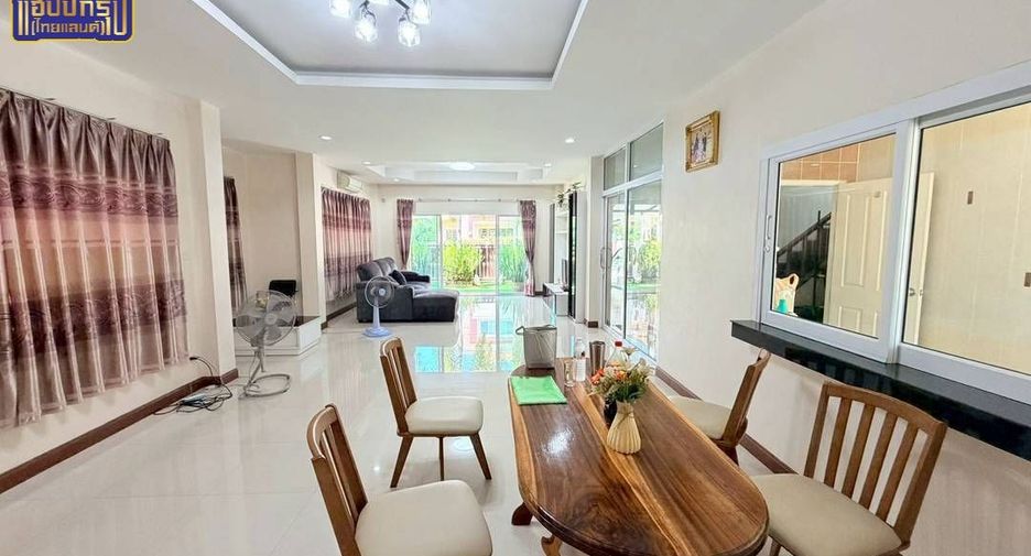 出租 3 卧室 独立屋 在 Mueang Chon Buri, Chon Buri