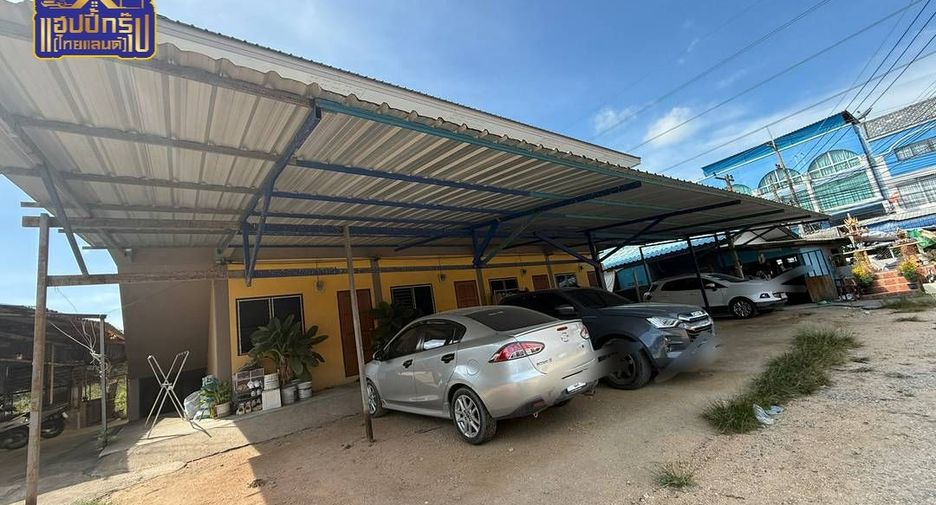 À vendre 35 chambres local commercial à Si Racha, Chonburi