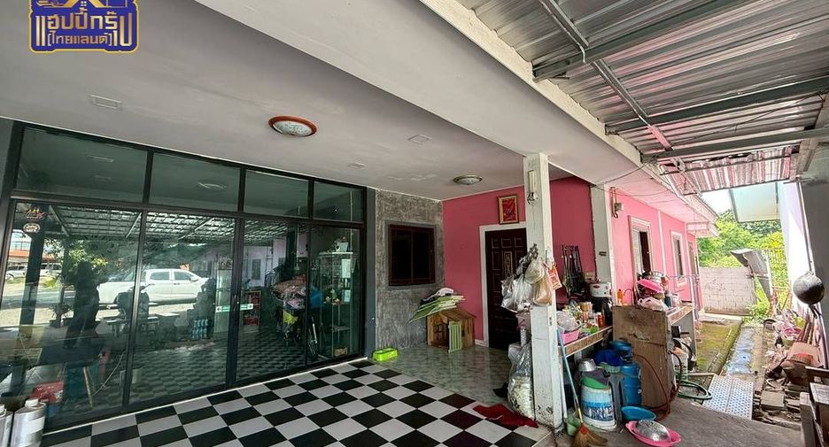 À vendre 35 chambres local commercial à Si Racha, Chonburi