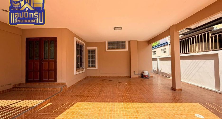 À vendre 3 chambres maison à Mueang Chon Buri, Chonburi