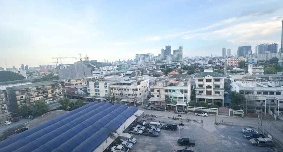 出售 1 卧室 公寓 在 Bang Phlat, 曼谷
