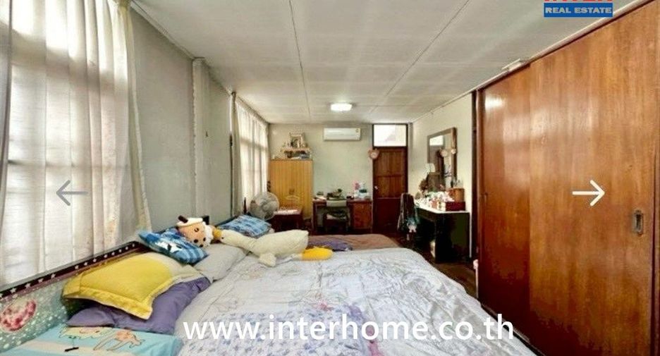 Haus zum Kauf mit 6 Zimmer in Mueang Nonthaburi, Nonthaburi