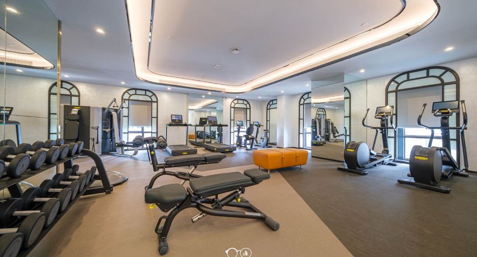Wohnung zur Miete mit 2 Zimmer in Pathum Wan, Bangkok