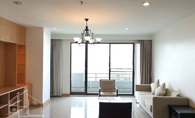 Apartment zur Miete mit 3 Zimmer in Watthana, Bangkok
