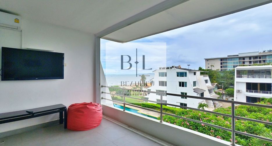 À louer 4 chambres maison de ville à Jomtien, Pattaya