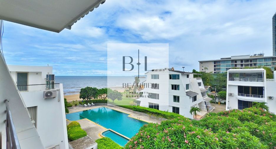 À louer 4 chambres maison de ville à Jomtien, Pattaya
