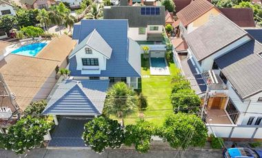 For sale 4 bedrooms house in East Pattaya, Pattaya