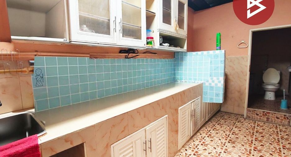 Продажа 3 спальни таунхаус в Sam Phran, Накхонпатхом