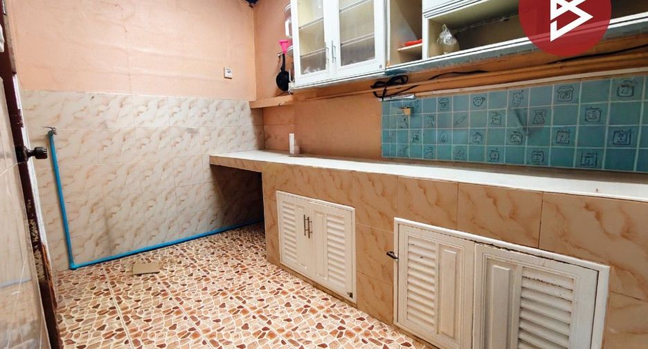 Продажа 3 спальни таунхаус в Sam Phran, Накхонпатхом