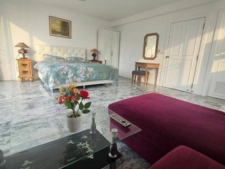 Casa adosada en alquiler de 4 habitaciones en Bang Lamung, Chonburi
