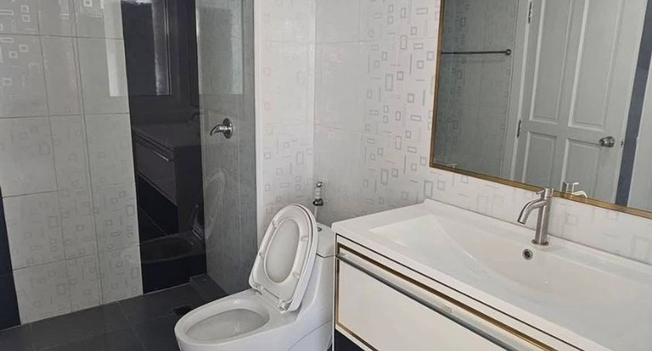 出租 4 卧室 联排别墅 在 Jomtien, 芭提雅