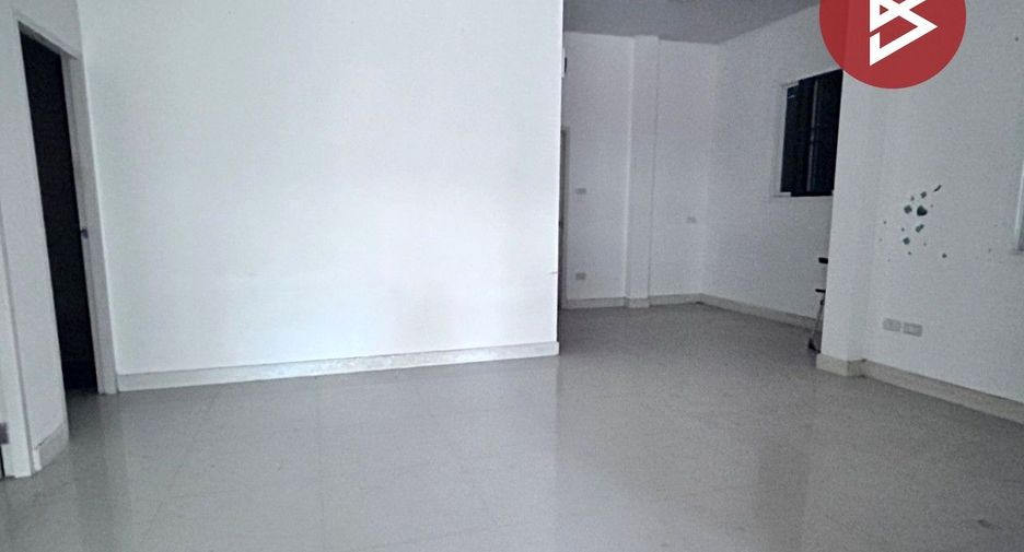 For sale 3 bedrooms house in Bang Bo, Samut Prakan
