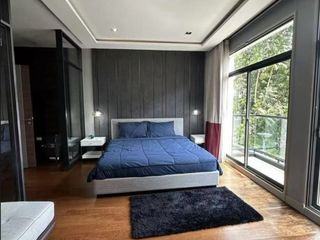 Продажа 3 спальни дом в Пхра Кханонг, Бангкок