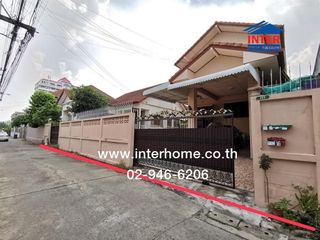 Продажа 3 спальни дом в Пхра Кханонг, Бангкок