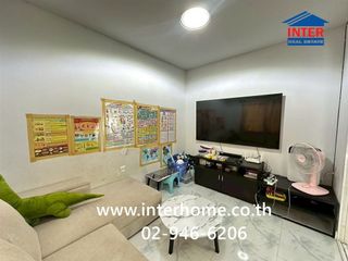 For sale 4 bedrooms townhouse in Bang Phli, Samut Prakan