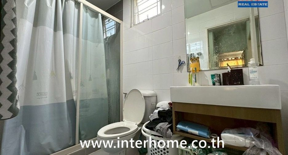 Reihenhaus zum Kauf mit 4 Zimmer in Bang Phli, Samut Prakan