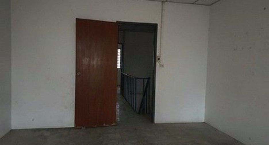 Продажа 1 кровать таунхаус в Mueang Buriram, Buri Ram