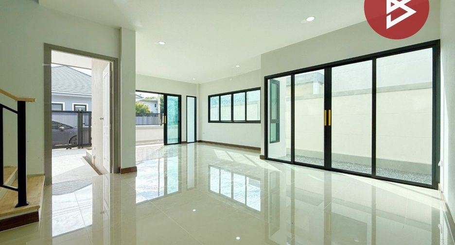Casa en venta de 4 habitaciones en Mueang Samut Songkhram, Samut Songkhram