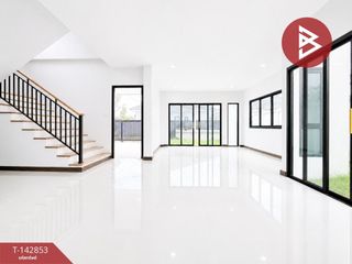 For sale 4 bedrooms house in Mueang Samut Songkhram, Samut Songkhram
