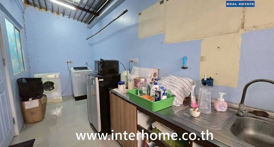 Reihenhaus zum Kauf mit 3 Zimmer in Bang Phli, Samut Prakan