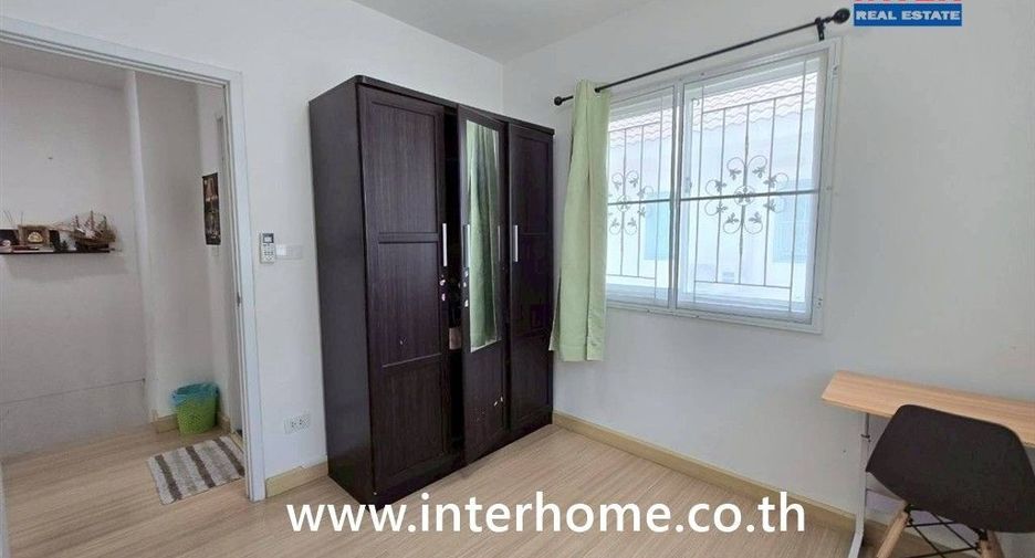 Reihenhaus zum Kauf mit 3 Zimmer in Bang Phli, Samut Prakan
