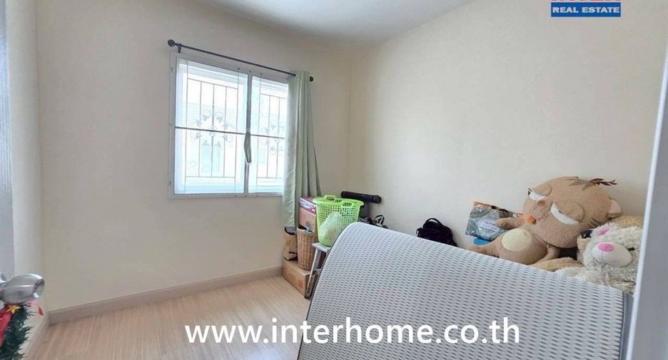 Reihenhaus zum Kauf mit 3 Zimmer in Bang Phli, Samut Prakan