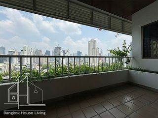 À louer 3 chambres condo à Watthana, Bangkok
