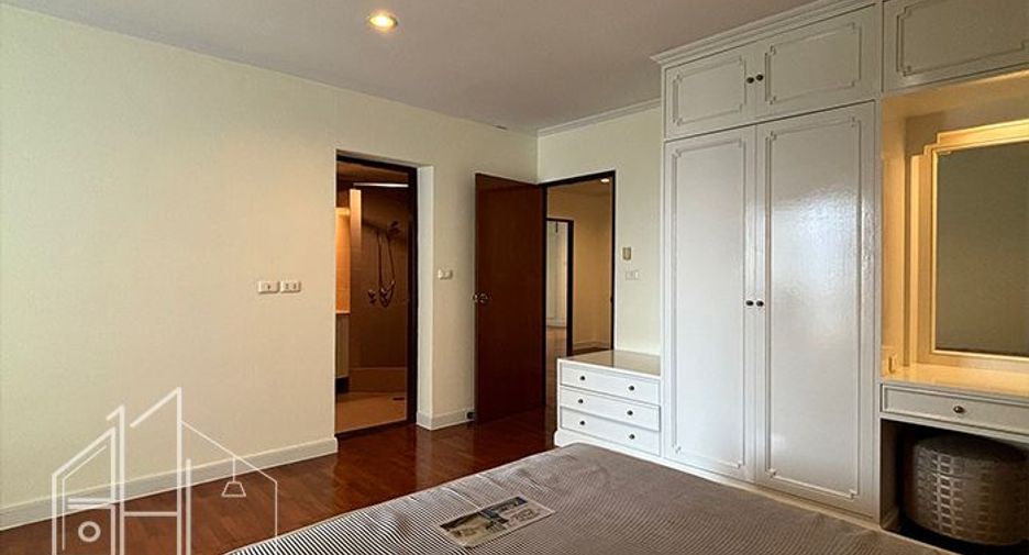 Wohnung zur Miete mit 3 Zimmer in Watthana, Bangkok