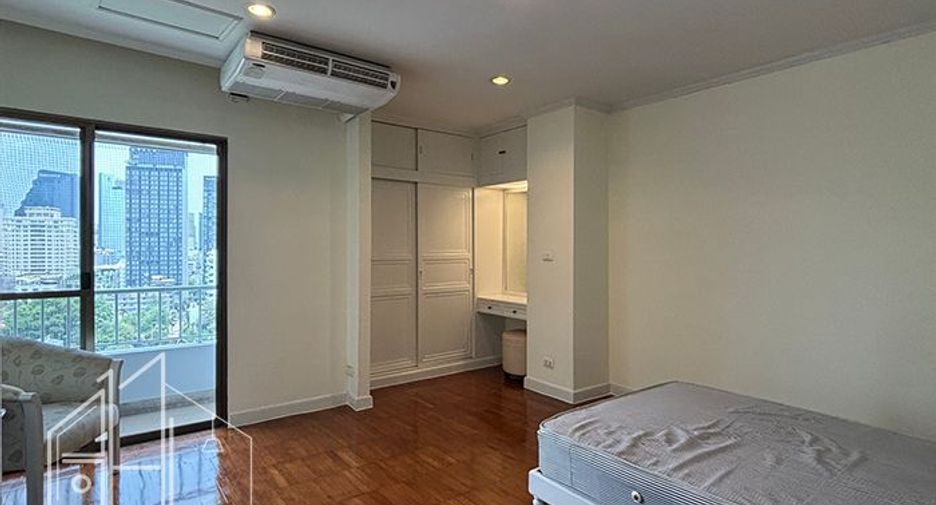 Wohnung zur Miete mit 3 Zimmer in Watthana, Bangkok