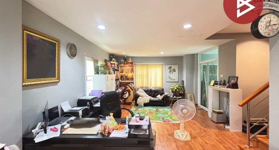 For sale 4 bedrooms house in Nong Chok, Bangkok