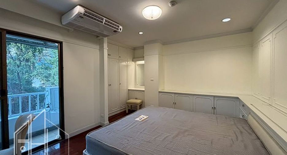 Wohnung zur Miete mit 3 Zimmer in Watthana, Bangkok