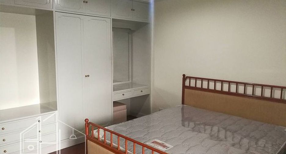 Apartment zur Miete mit 4 Zimmer in Watthana, Bangkok
