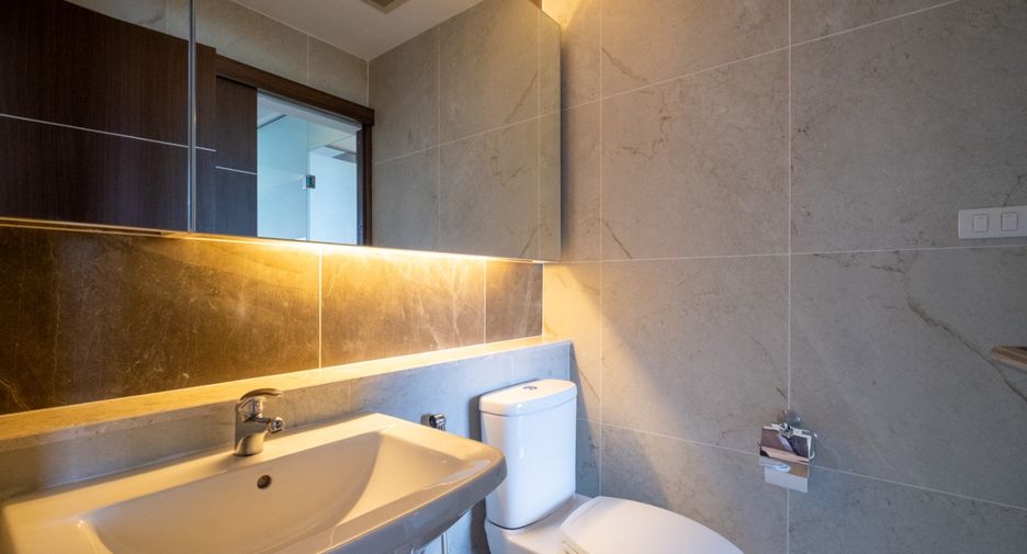 For rent and for sale 3 bedrooms condo in Mueang Chiang Mai, Chiang Mai