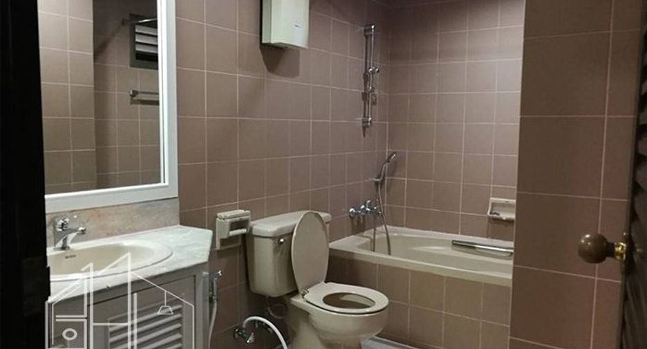 Apartment zur Miete mit 3 Zimmer in Watthana, Bangkok