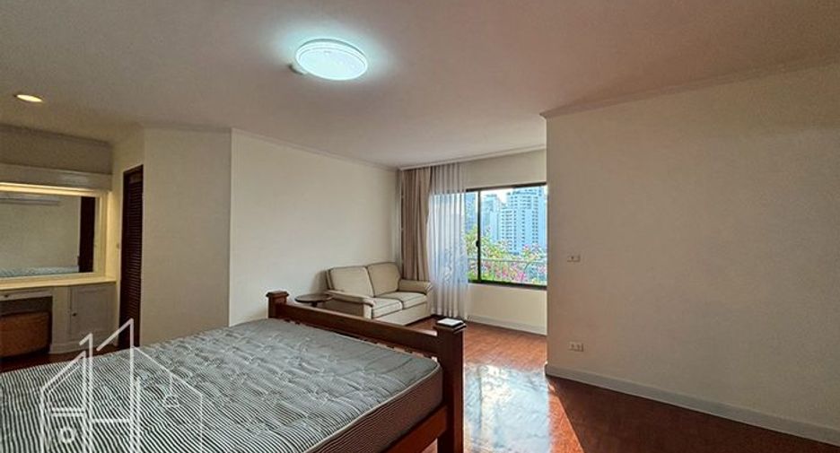 Wohnung zur Miete mit 3 Zimmer in Watthana, Bangkok