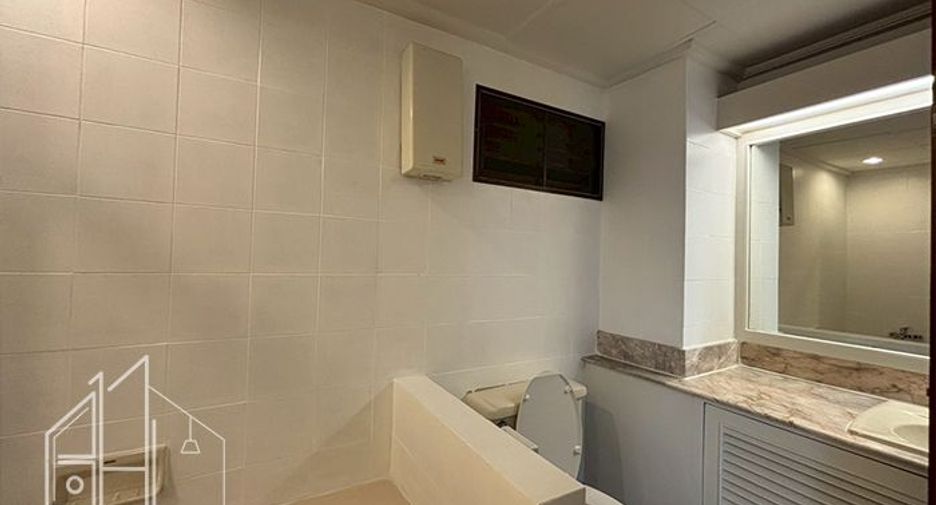 Wohnung zur Miete mit 3 Zimmer in Watthana, Bangkok