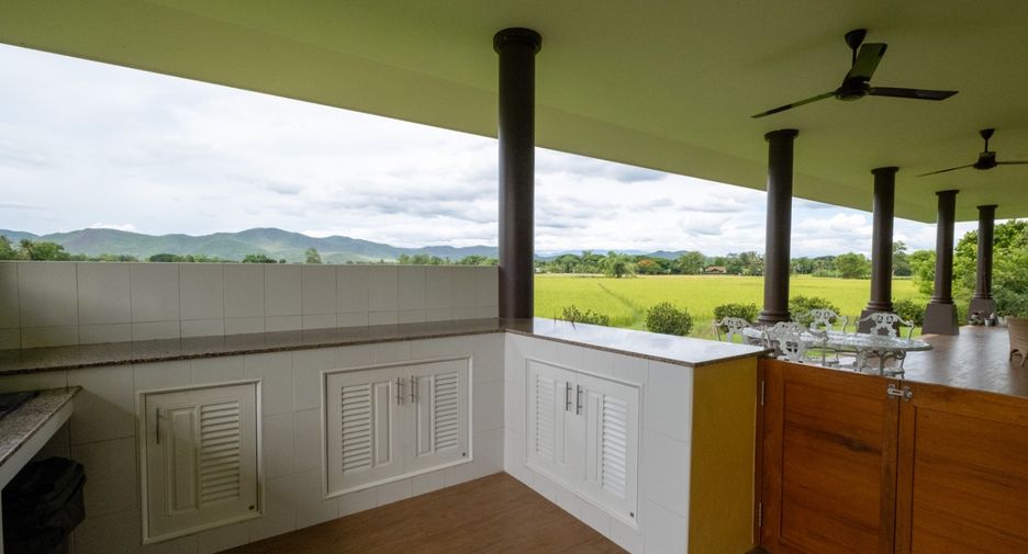 For sale 4 bedrooms house in Doi Saket, Chiang Mai