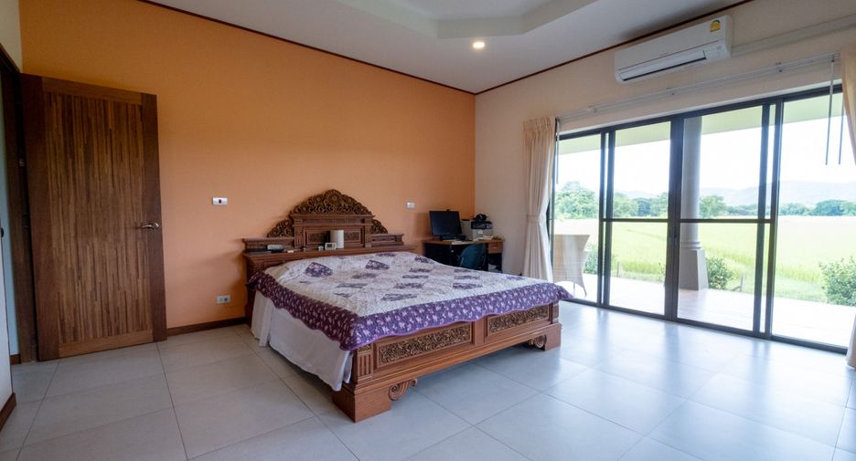 For sale 4 bedrooms house in Doi Saket, Chiang Mai