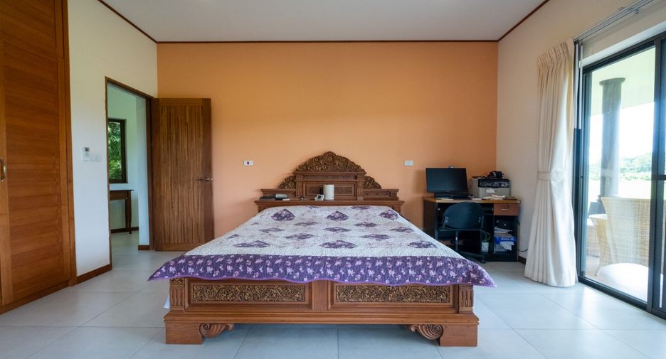 For sale 4 bedrooms house in Doi Saket, Chiang Mai