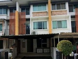 出租 3 卧室 独立屋 在 Phasi Charoen, 曼谷