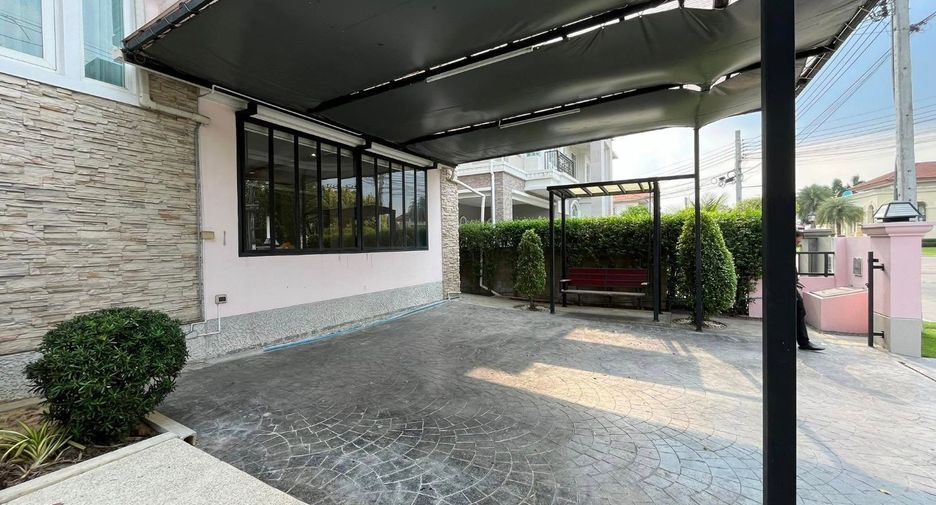 Haus zur Miete mit 3 Zimmer in Phasi Charoen, Bangkok