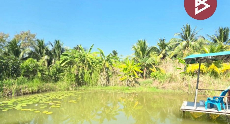 Haus zum Kauf mit 4 Zimmer in Nakhon Chai Si, Nakhon Pathom